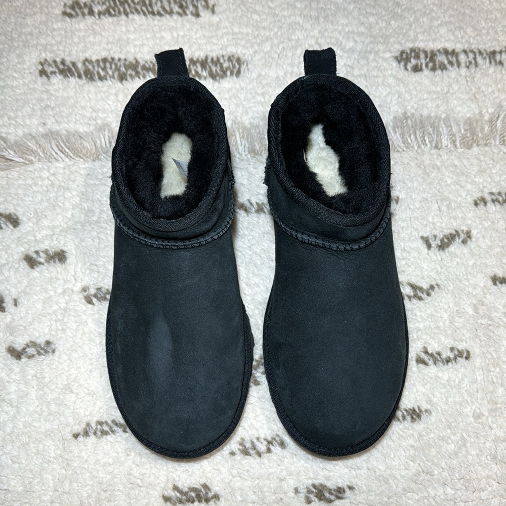 UGG Ultra Mini Boots - Picture 2 of 8